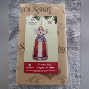 Jim Shore Heartwood Creek Angel Pledge Allegiance to the Flag God Bless America.